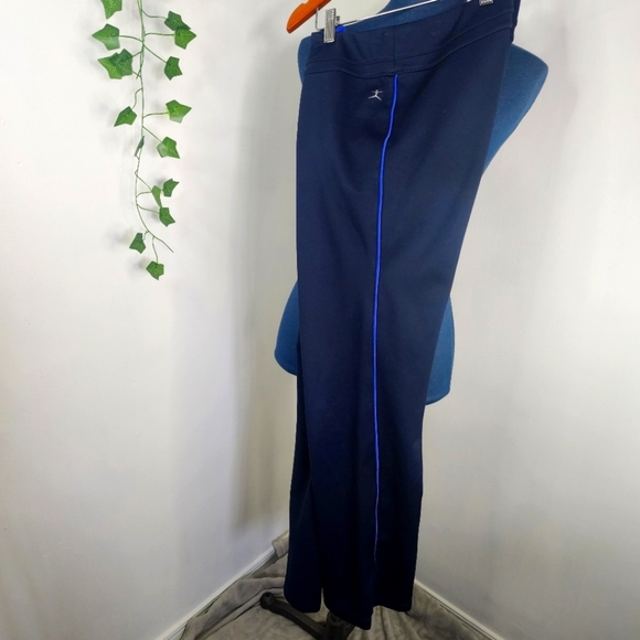 Danskin Navy Blue Straight leg Yoga Athletic Pants - Picture 6 of 9